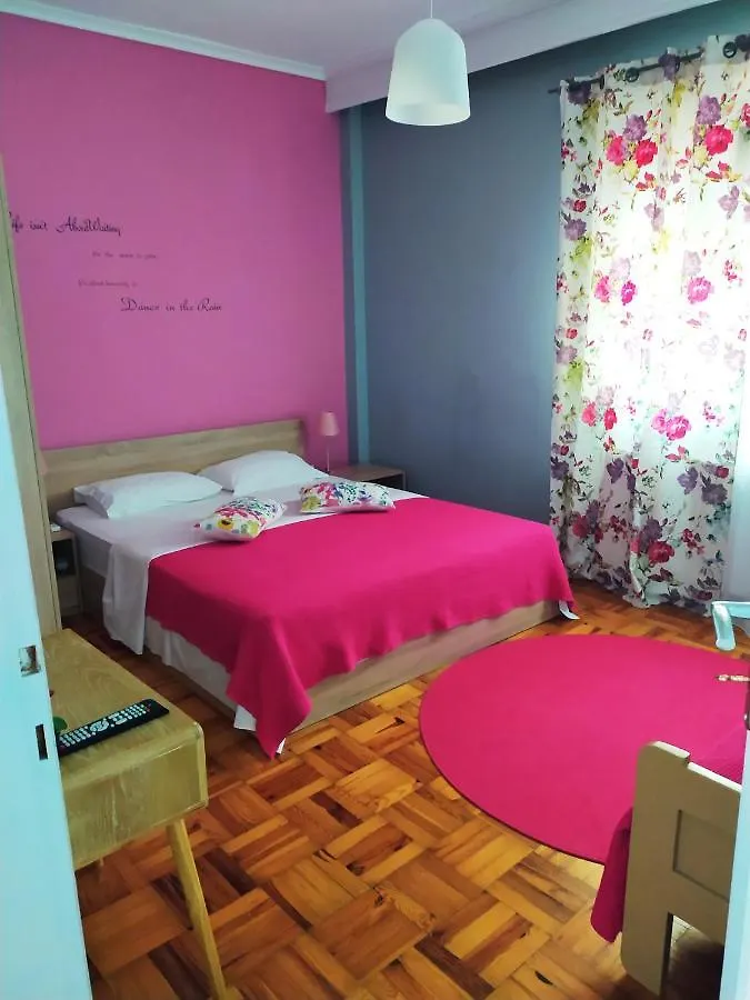George'S Old House Apartment Salonic